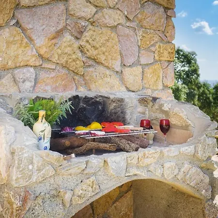 빌라 Zaca 6, Emma *