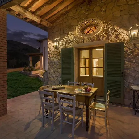 Zaca 6, Emma Рио-Марина