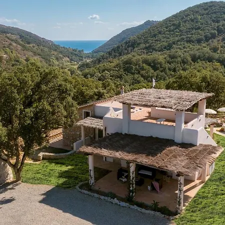 Zaca 6, Emma Вилла