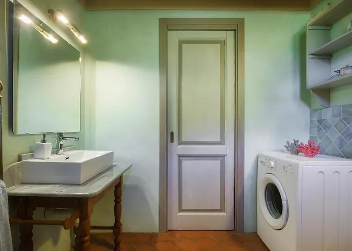 Zaca 6, Emma 빌라 *