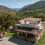 Zaca 6, Emma Villa